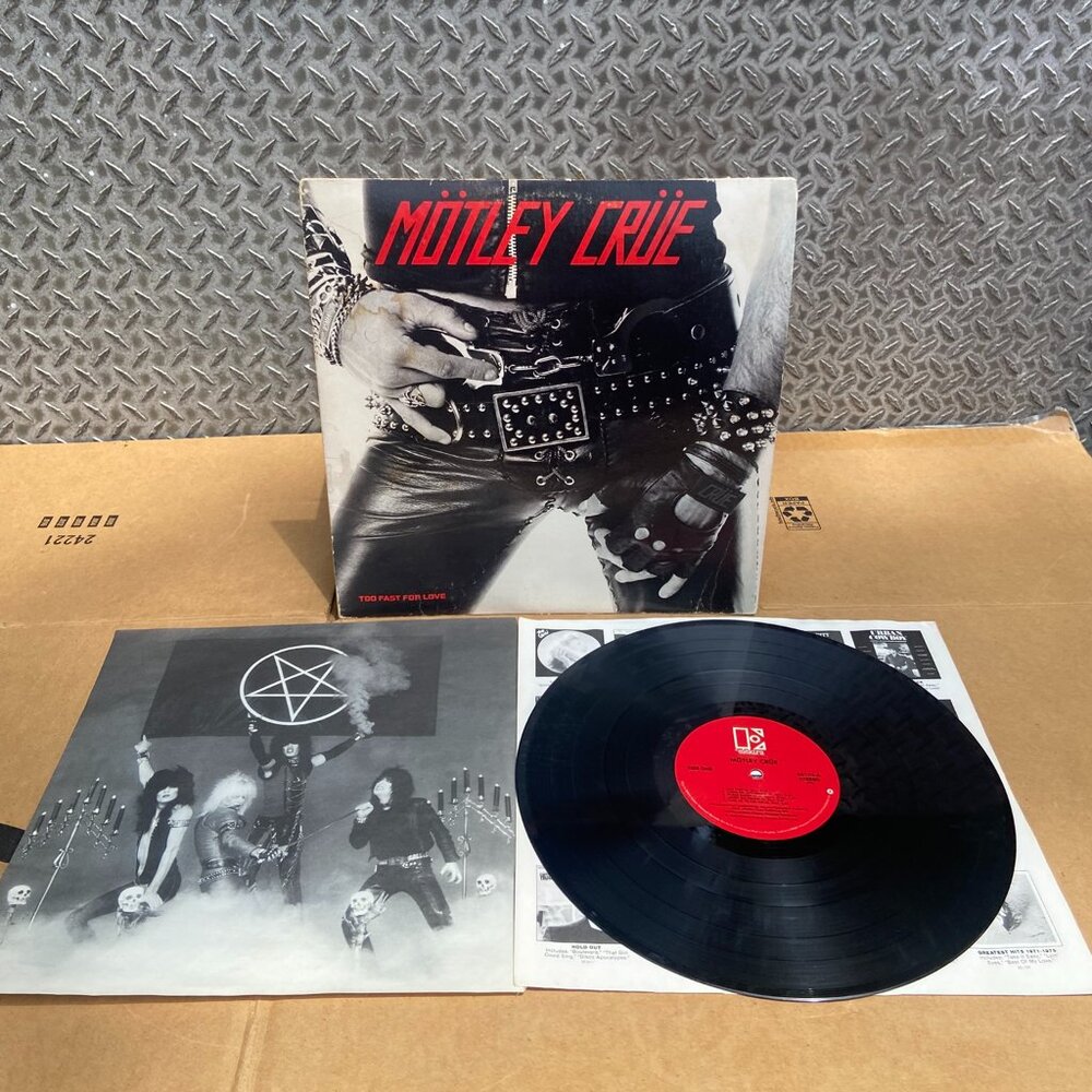 Motley Crue Too Fast For Love 1982 LP Vinyl Record Lyric Sleeve Insert